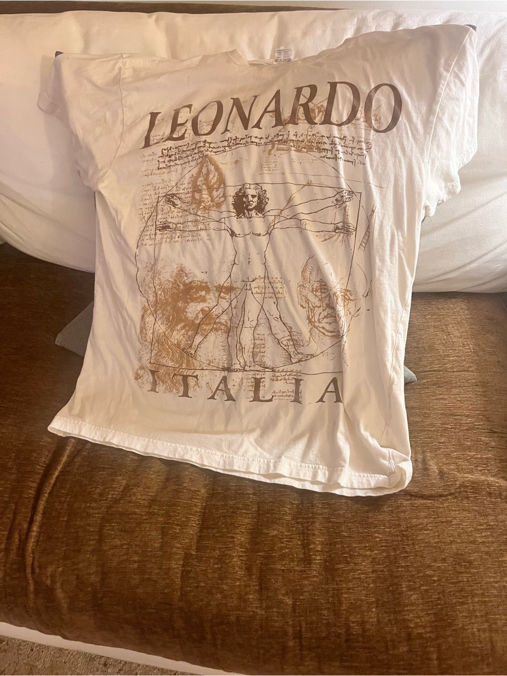 Leonardo Italia Short Sleeve Graphic Tee - White with Brown Print